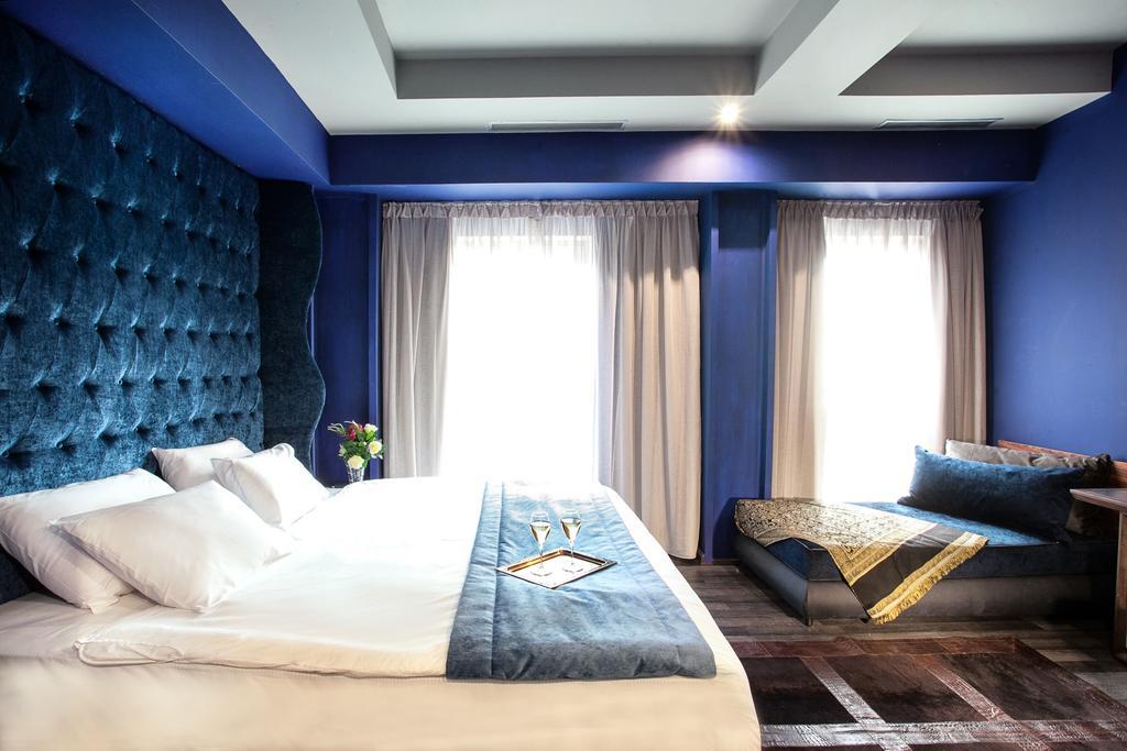Diamond Suites, Philian And דירה